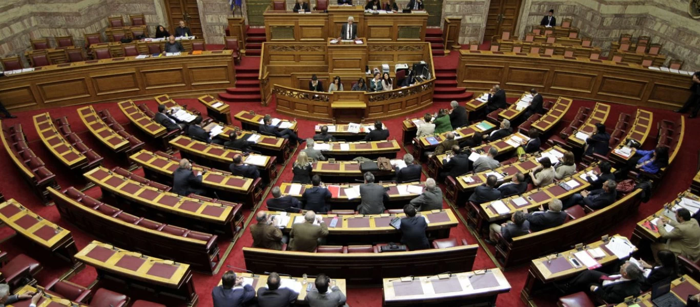 Οι βουλευτές που «κλαίγονται» για τον... χαμηλό μισθό τους - Σε ποιον δεν φτάνουν... ούτε για καφέ